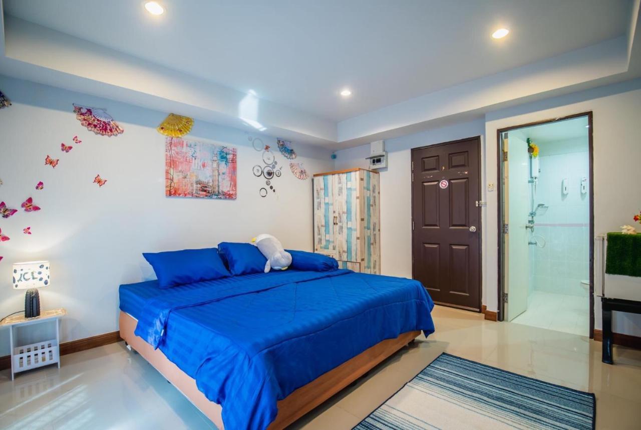 Menulis Coolly House Patong Bed & Breakfast Екстериор снимка
