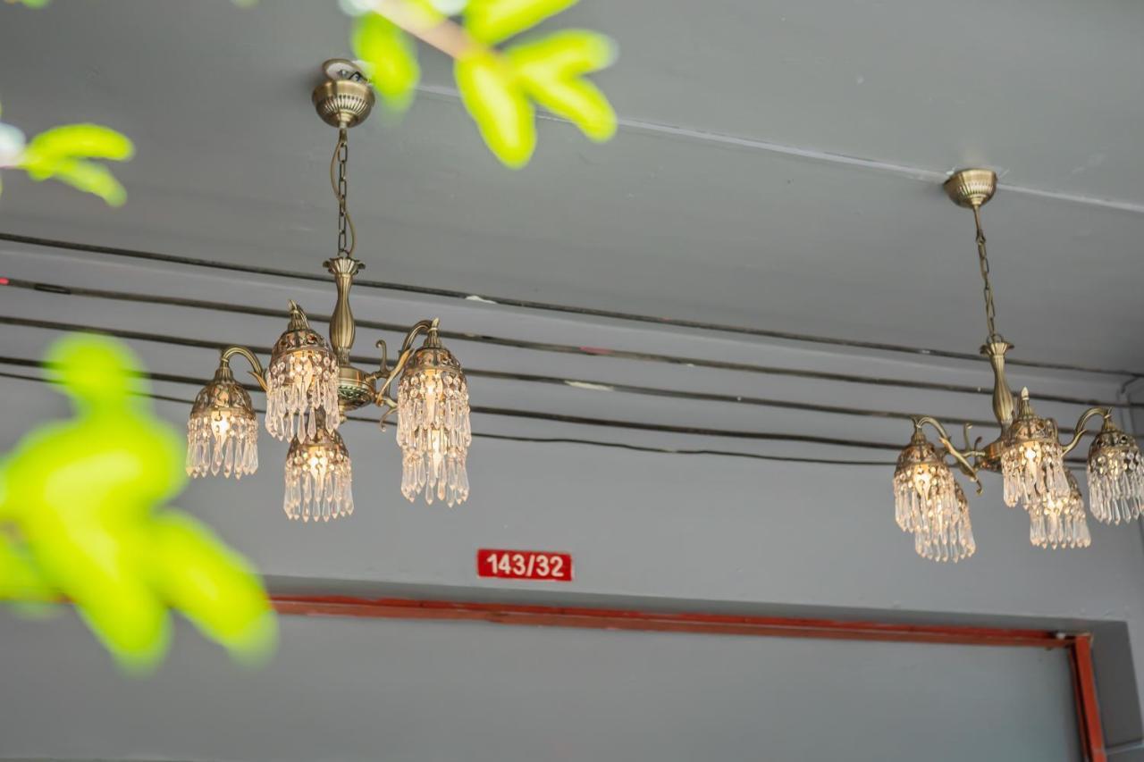 Menulis Coolly House Patong Bed & Breakfast Екстериор снимка
