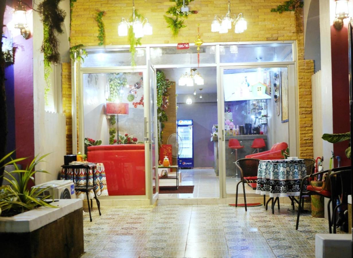 Menulis Coolly House Patong Bed & Breakfast Екстериор снимка